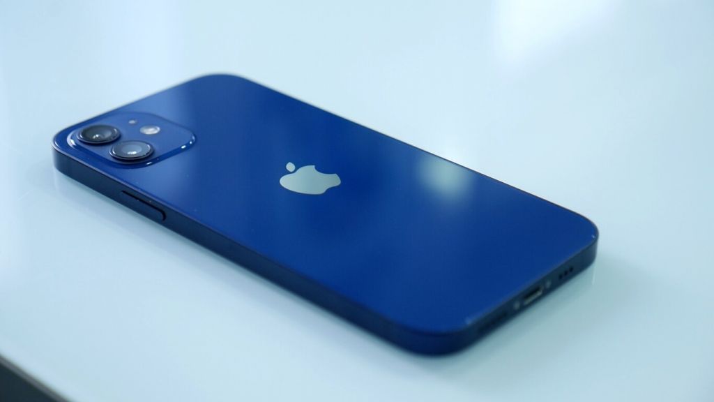 iphone 12 fabricado aluminio