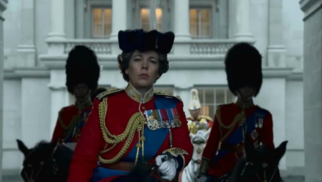 Olivia Colman encarna a la Reina Isabel II