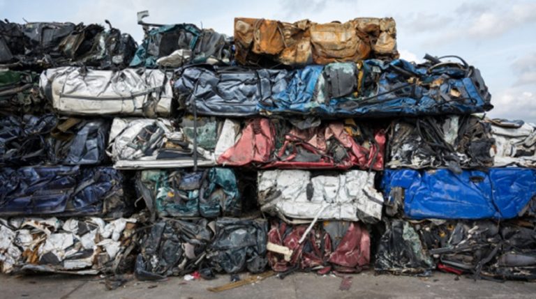 Todas las ventajas de utilizar internet para conseguir las piezas de desguace que necesitamos