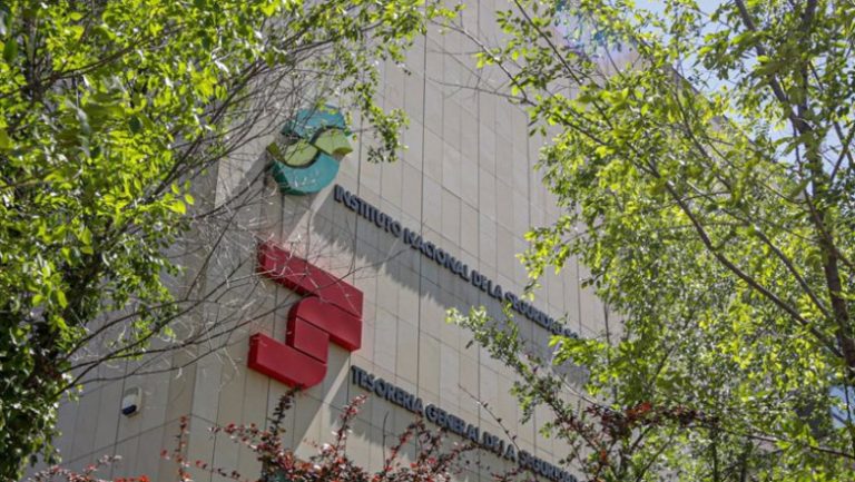 El PP exige en el Congreso suspender el traspaso de las pensiones de los funcionarios