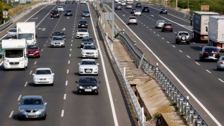 Quince muertos en carretera durante el puente del Pilar