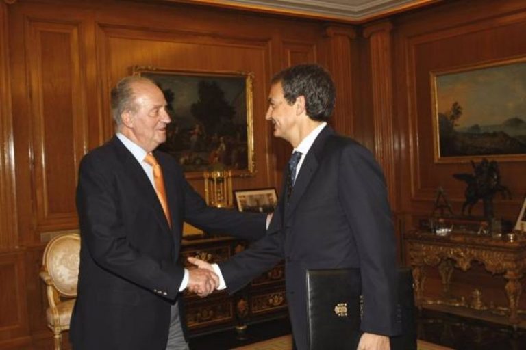 Zapatero aboga por la institucionalización de la Jefatura del Estado y la monarquía