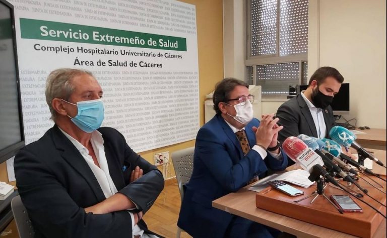 Extremadura reduce aforos y limita reuniones en Cáceres