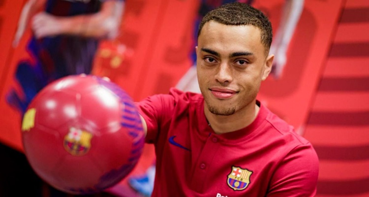Sergiño Dest, Koeman, FC Barcelona