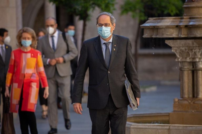 El TC mantiene la inhabilitación de Torra aunque estudiará su recurso