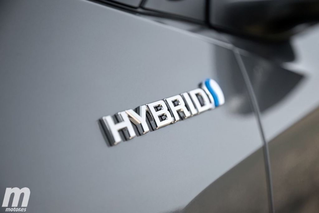 Qué es un coche híbrido