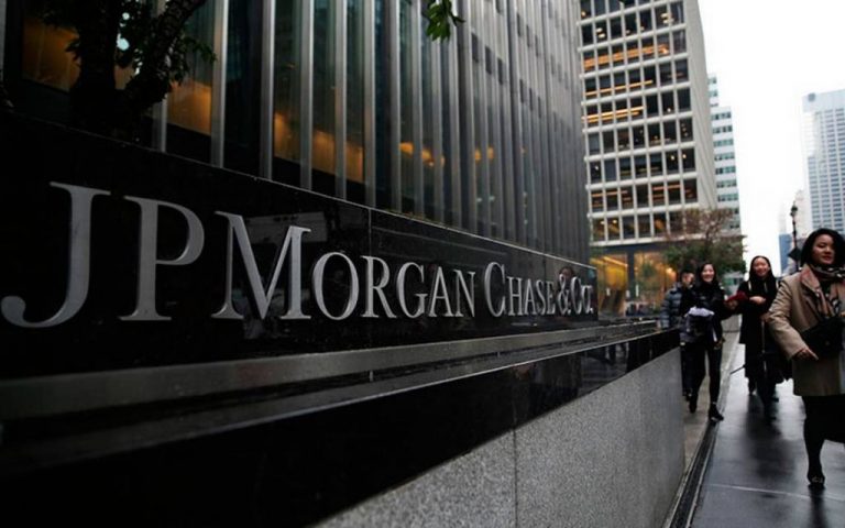 La confianza de inversores españoles cae a niveles de 2012 tras 5 trimestres en negativo