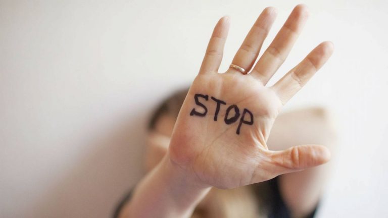 Andalucía destaca el apoyo social a víctimas de violencia de género