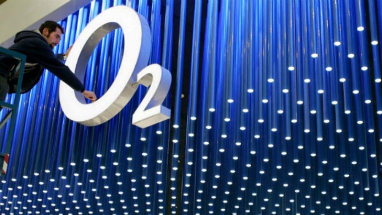Bruselas acepta ceder a Reino Unido la revisión de la fusión de O2 y Virgin Media