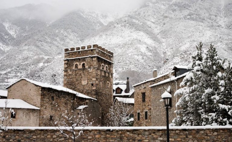 Pueblos de España con una estampa invernal digna de una postal