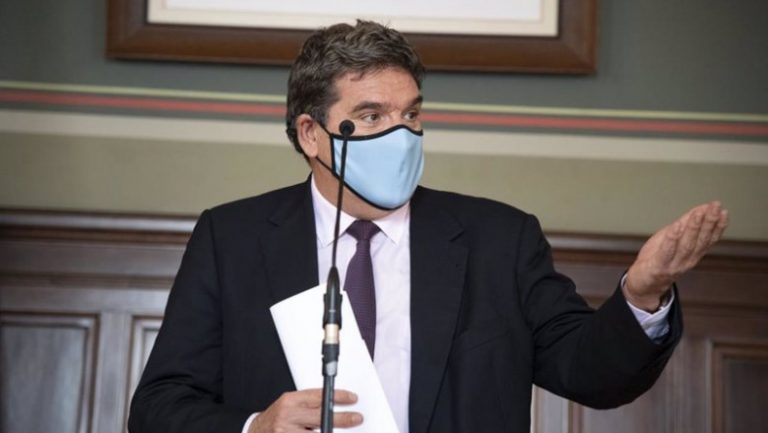 Gobierno se compromete a estudiar la posibilidad de que autónomos cambien de base hasta seis veces al año