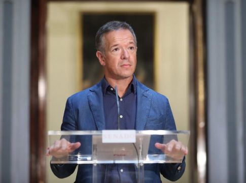 El PSOE pide una El PSOE pide una