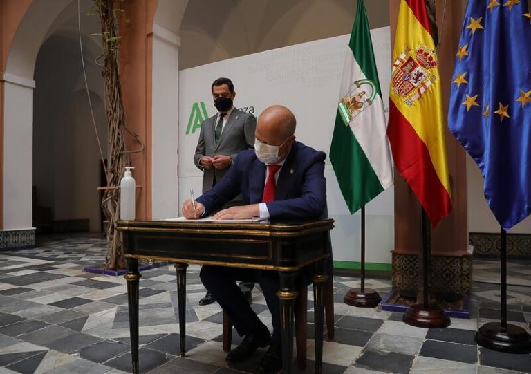 La Junta refuerza la enseñanza concertada andaluza con más de 1.300 docentes