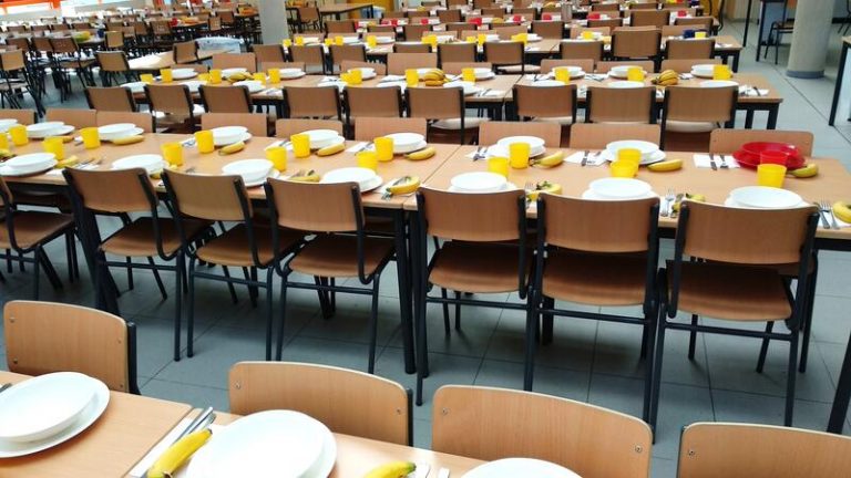 Madrid destina 5 millones a ayudas de comedor para colegios públicos y escuelas infantiles