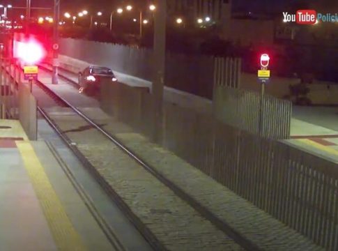 Identificada una joven por conducir ebria por las vías del metro de Málaga Identificada una joven por conducir ebria por las vías del metro de Málaga