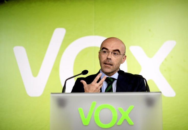 Vox llama a Illa 