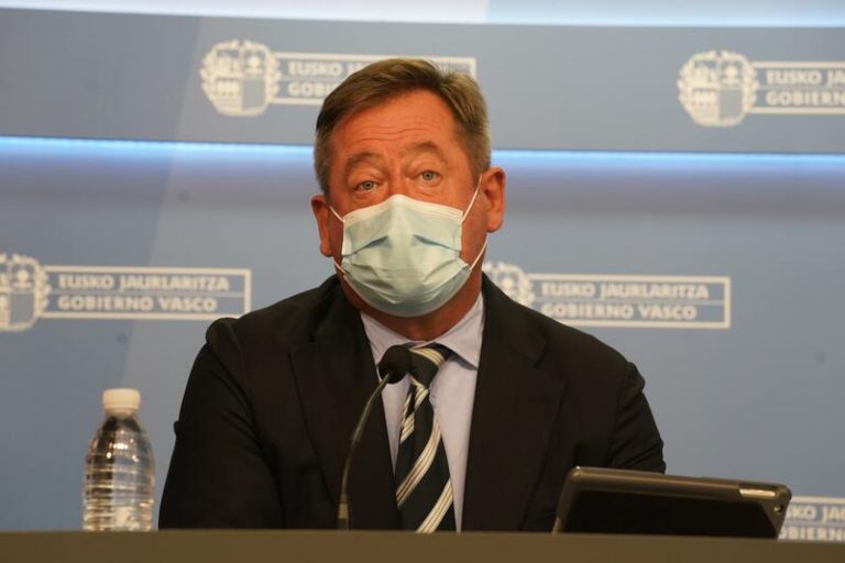 Gobierno Vasco prevé aumento de hospitalizaciones y el 10-15% podría necesitar atención UCI