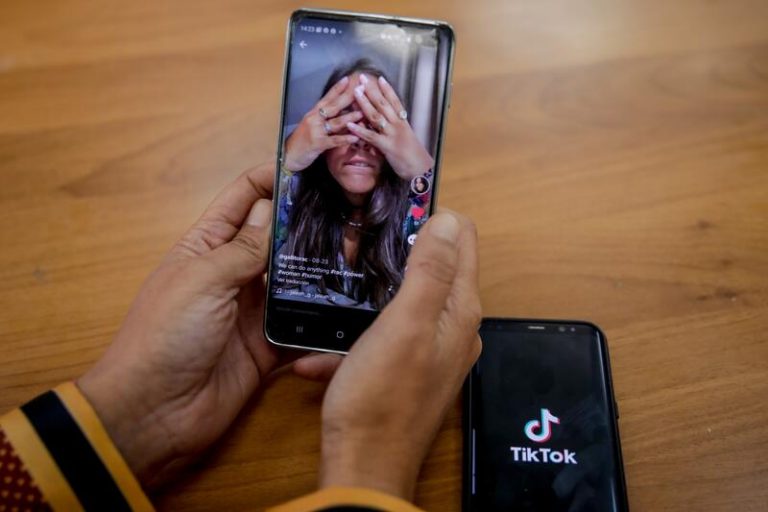 TikTok pide una prórroga a la orden de Trump que obliga a vender la empresa