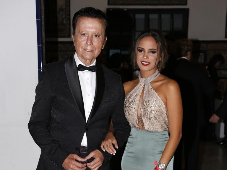 ¿Demandará Ortega Cano a la examiga de Rocío Carrasco que especula sobre su sexualidad?