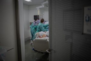 El 58% de los españoles cree que puede morir por la pandemia de la Covid-19