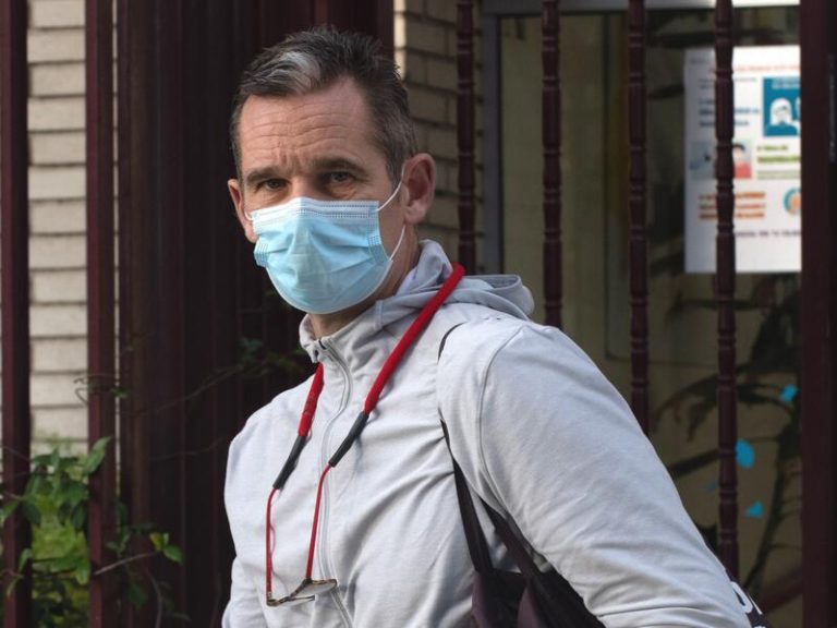 Urdangarín sigue con su voluntariado aun sin permisos ni encuentros vis a vis