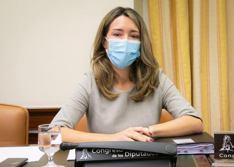 La competitividad precio española mejoró en el tercer trimestre frente a la de la UE-27