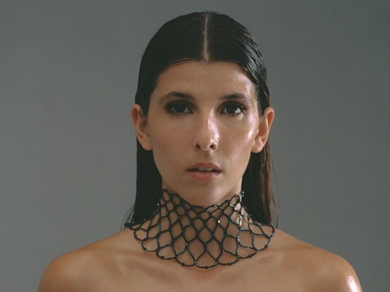 Mafalda lanza su primer single en español, 