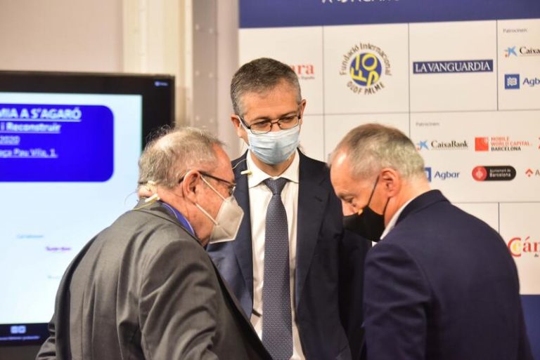 Hernández de Cos afirma que el anuncio de la vacuna 