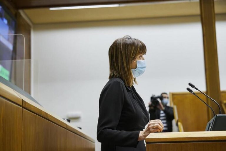 Mendia (PSE) advierte a EH Bildu de que no les 