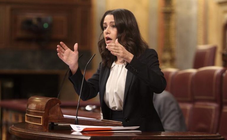 Arrimadas rechaza el plan B del PP, prefiere estado de alarma con comparecencias mensuales