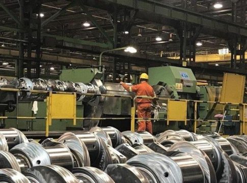 Los precios industriales agudizan su caída en octubre hasta el 4,1% Los precios industriales agudizan su caída en octubre hasta el 4,1%