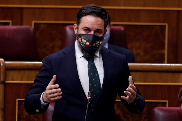 Vox pide a RTVE que dedique más horas a la Corona para no 