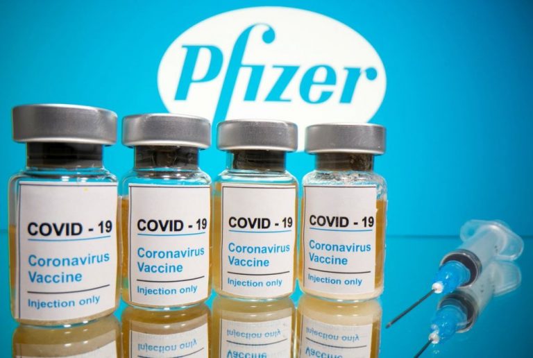 Bruselas espera dar luz verde al acuerdo con Pfizer y Biontech para la compra de su vacuna