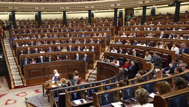 Pleno del Congreso vota la 'Ley Celaá', que deberá aprobarse por mayoría absoluta