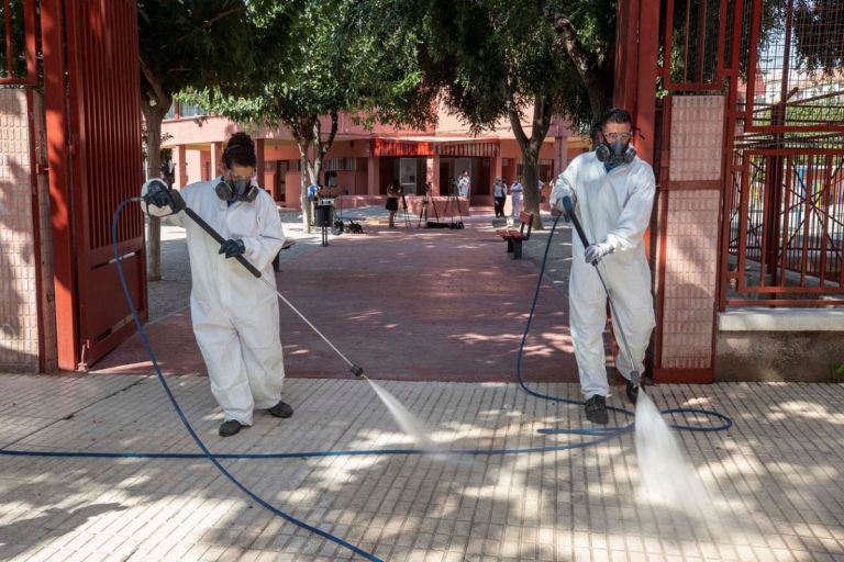 La Región de Murcia contabiliza 17 nuevos positivos en sus centros educativos