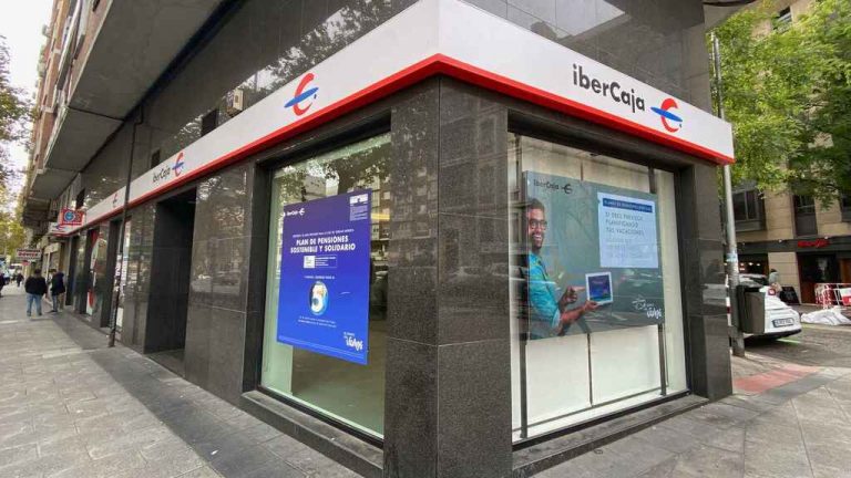 El ERE de Ibercaja podría afectar a 790 empleados y suponer el cierre de 220 oficinas