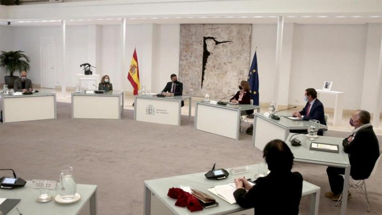 Gobierno y agentes sociales acuerdan la constitución de grupos de trabajo para el Plan de Recuperación
