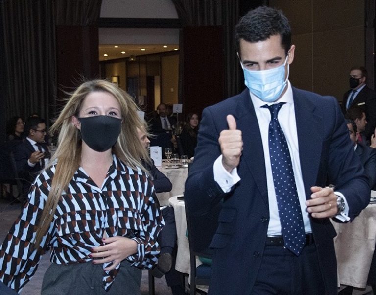 Juan Gonzalo Ospina y Beatriz Uriarte de Ospina Abogados premiados en derecho penal