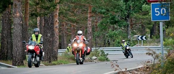 Motoristas y automovilistas critican la eliminación del aumento de velocidad para adelantar