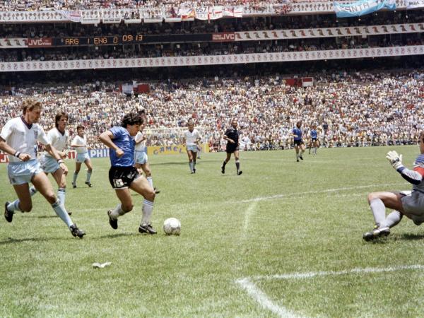 Así ha sido el último adiós a Maradona 9 5fbe9e358c163