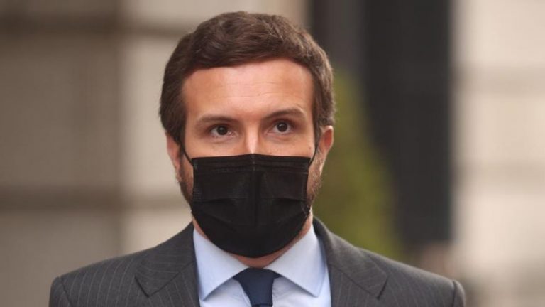 Casado pide a Sánchez ayudar a los jóvenes con la vivienda pero no con medidas 