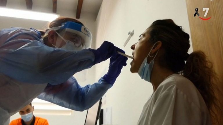 Castilla y León suma 1.186 positivos más y registra 43 fallecidos