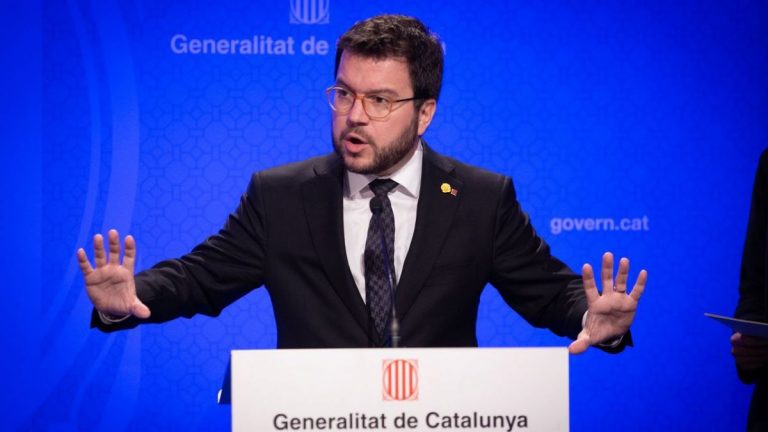 Aragonès mantiene la confianza en todos los consellers