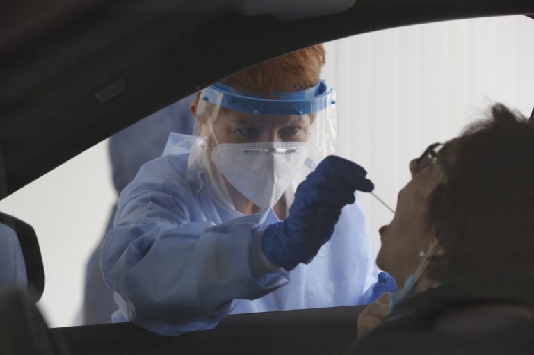 Castilla y León suma 661 positivos más y registra 34 fallecidos