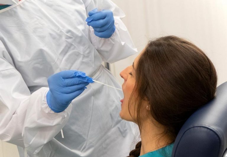 Sanidad decreta medidas especiales nivel 2 en toda Castilla-La Mancha