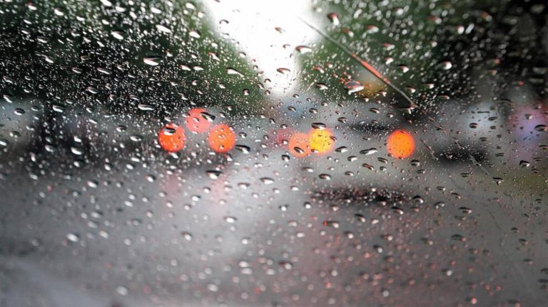 Una borrasca atlántica y una DANA dejarán lluvias 