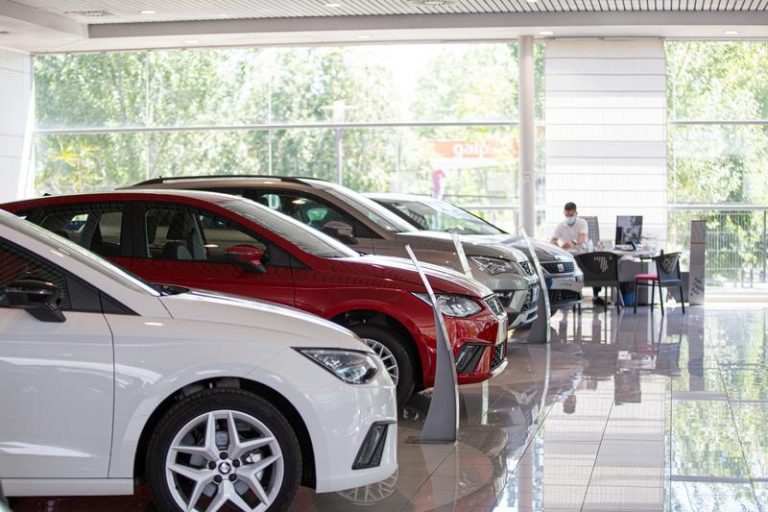 Faconauto pide que concesionarios puedan abrir como servicios esenciales