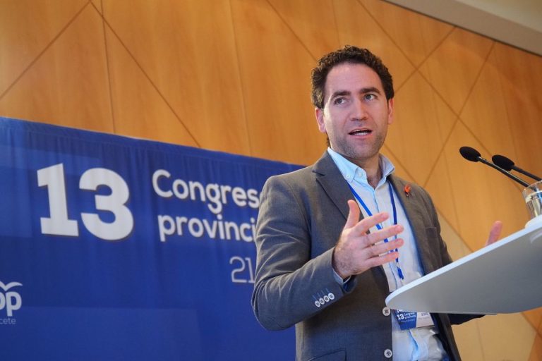 Egea pregunta a Page si sus diputados votarán 