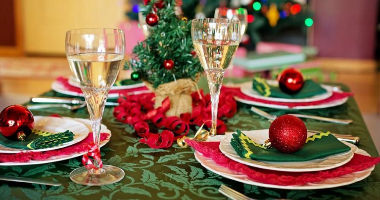 Los hosteleros abogan por avanzar al mediodía las cenas de Nochevieja