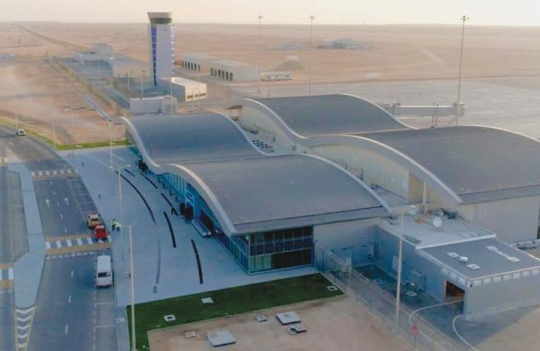 Indra mejora la eficiencia y la seguridad de tres de los principales aeropuertos de Omán